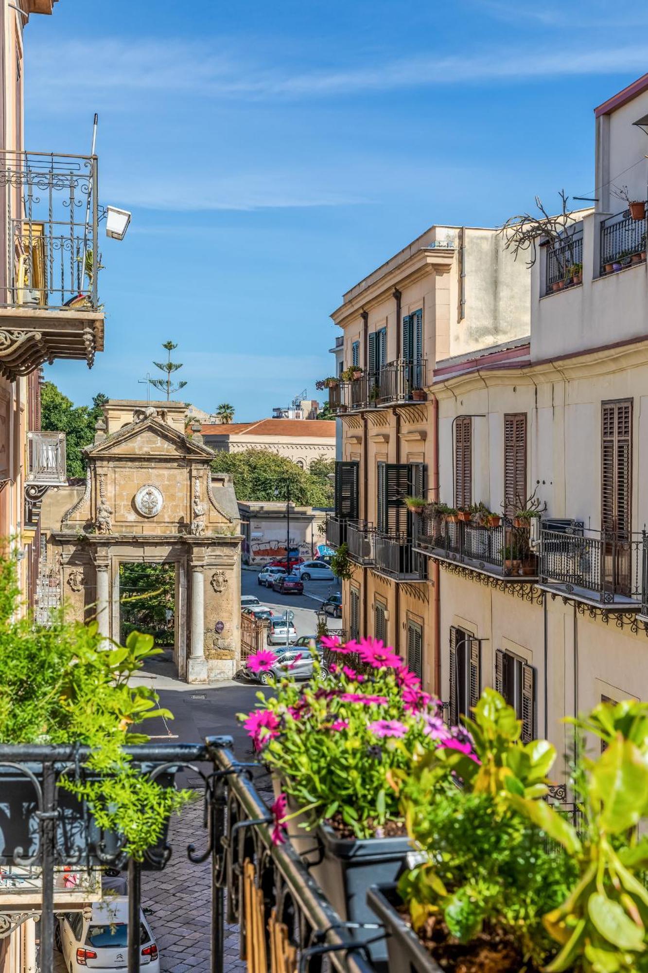 Le Stanze Al Genio Di Darlon Bed and Breakfast Παλέρμο Εξωτερικό φωτογραφία